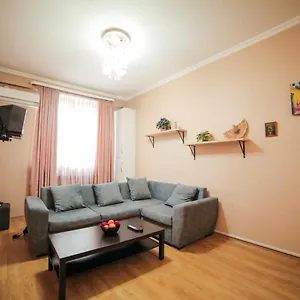 Cozy, Beautiful In The Center Of , Тбилиси Грузия
